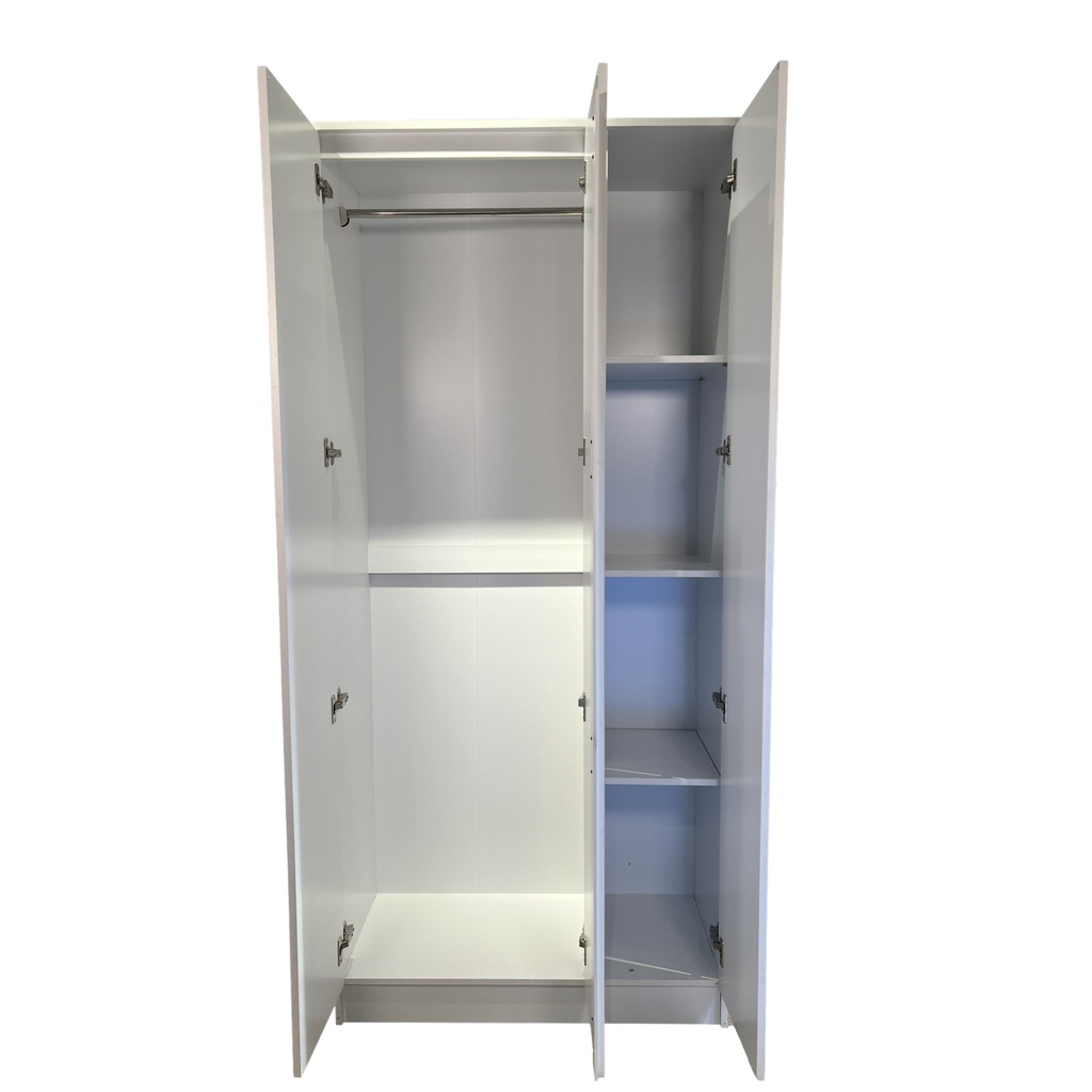 Closet 3 puertas Hantu