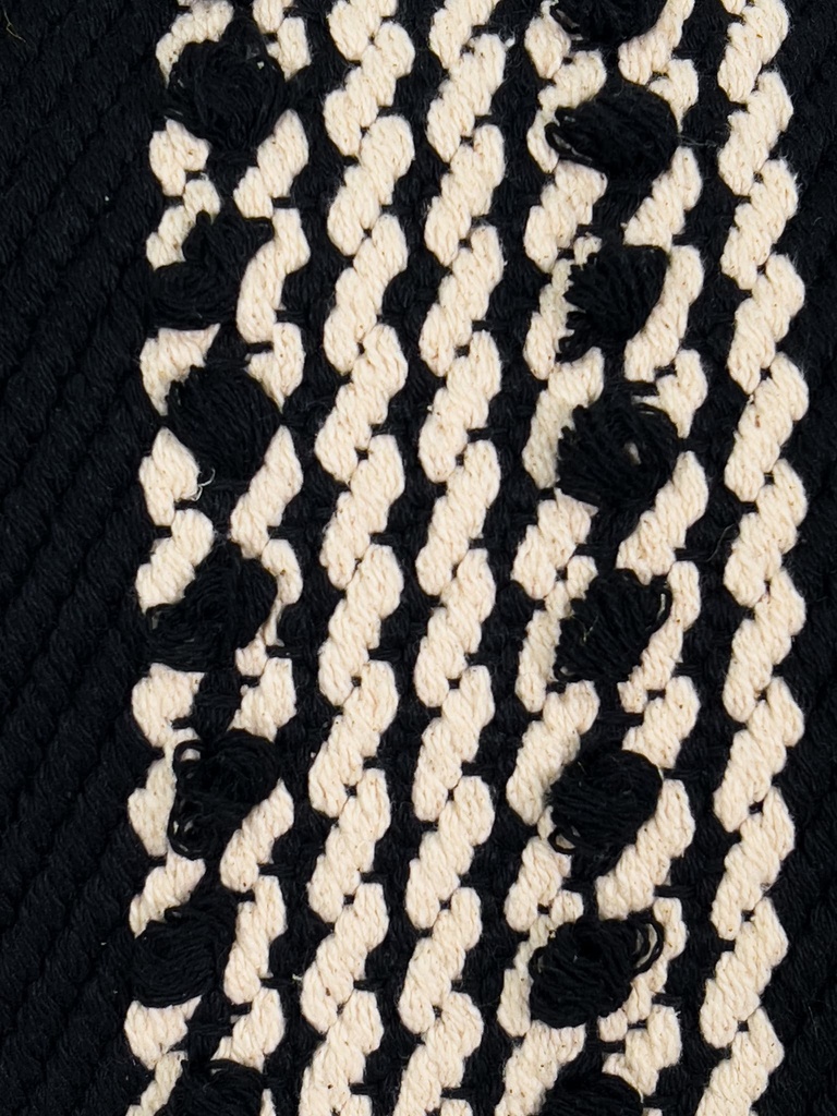 Cojín boho grafito flecos 30x50cm