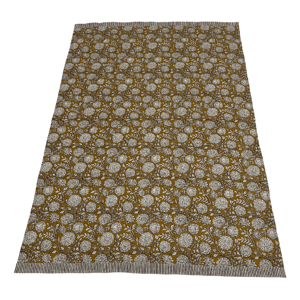 Mantel flower print rojo 200x135cm